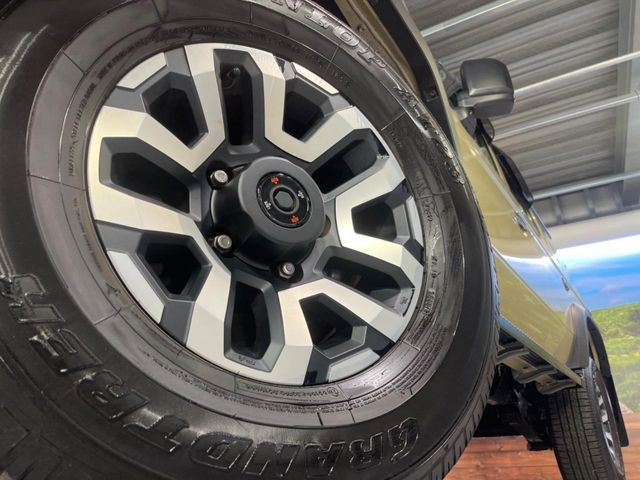 TOYOTA LANDCRUISER 70 2024