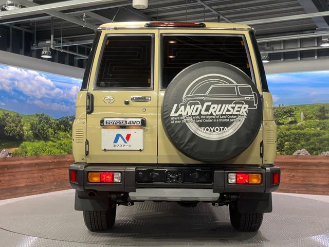 TOYOTA LANDCRUISER 70 2024