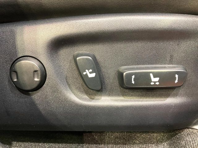 TOYOTA HARRIER 2WD 2014