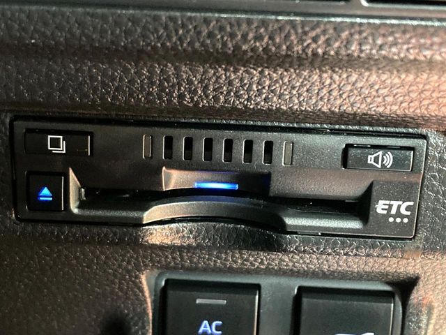 TOYOTA COROLLA CROSS HYBRID 2023