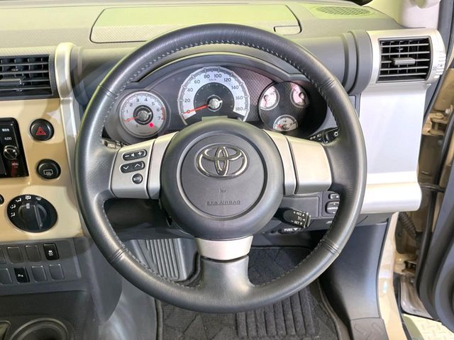 TOYOTA FJ CRUISER 4WD 2016