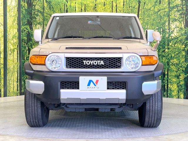 TOYOTA FJ CRUISER 4WD 2016