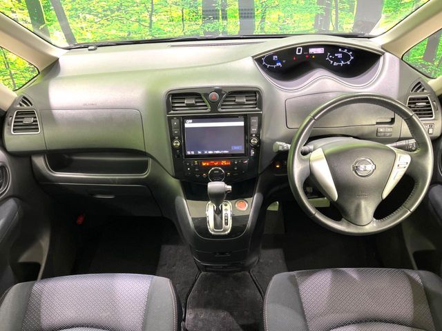 NISSAN SERENA  S-HYBRID 2013