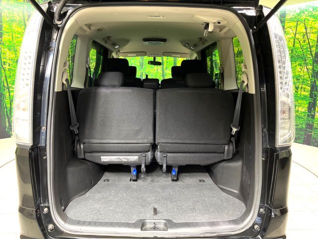 NISSAN SERENA  S-HYBRID 2013