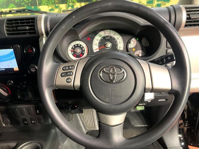 TOYOTA FJ CRUISER 4WD 2013