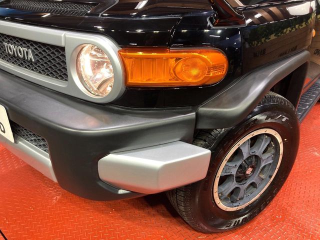 TOYOTA FJ CRUISER 4WD 2013