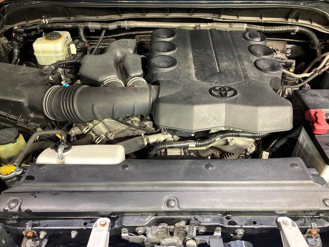 TOYOTA FJ CRUISER 4WD 2013