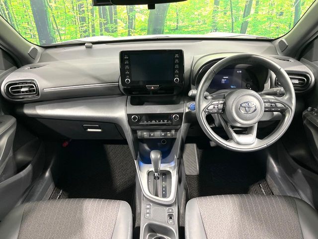 TOYOTA YARIS CROSS HYBRID 2023