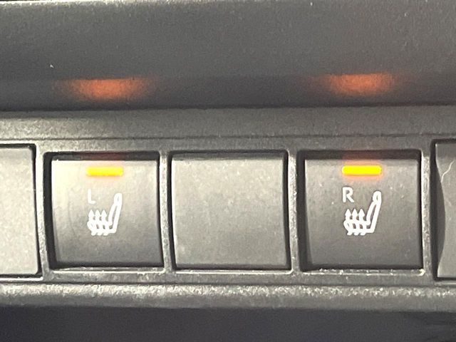 TOYOTA YARIS CROSS HYBRID 2023