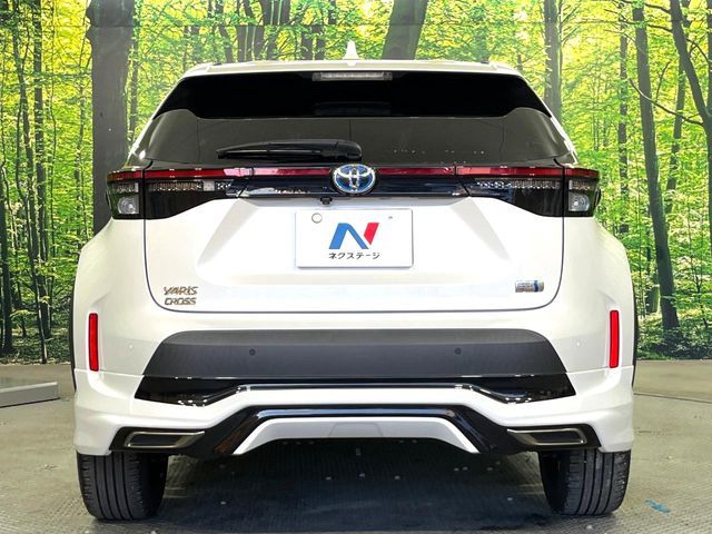 TOYOTA YARIS CROSS HYBRID 2023