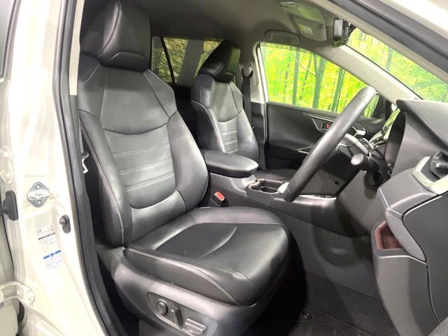 TOYOTA RAV4 4WD 2019