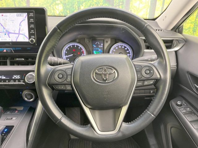 TOYOTA HARRIER 2WD 2022