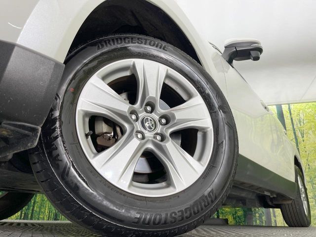 TOYOTA HARRIER 2WD 2022