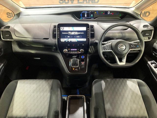 NISSAN SERENA  WG 2022