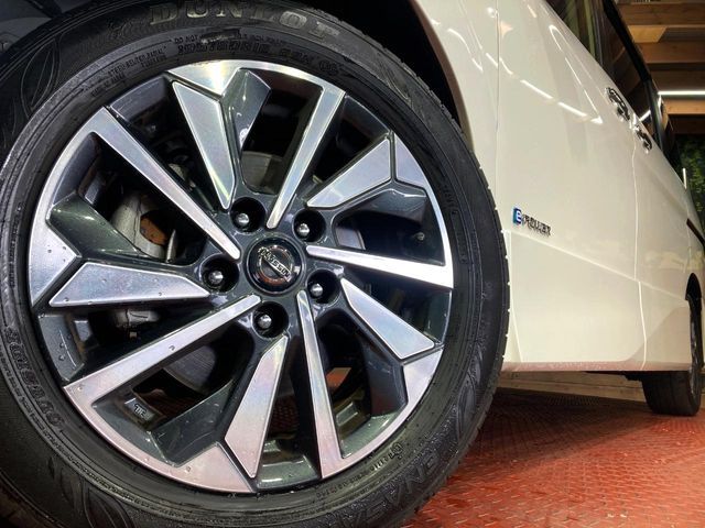 NISSAN SERENA  WG 2022