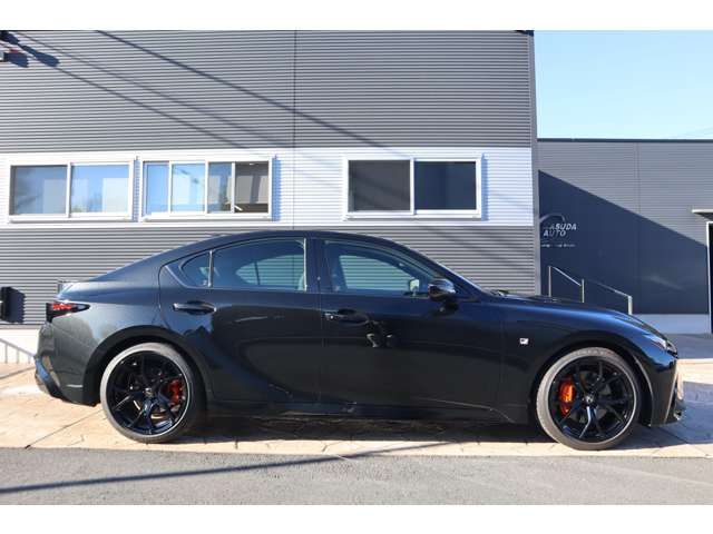 TOYOTA LEXUS IS300 2025