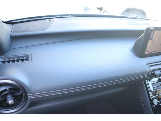 TOYOTA LEXUS IS300 2025