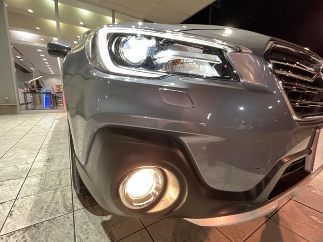 SUBARU LEGACY OUTBACK 2018