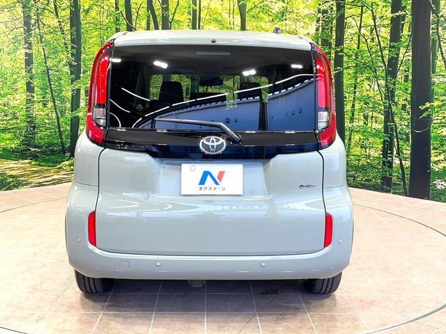 TOYOTA SIENTA HYBRID 2025