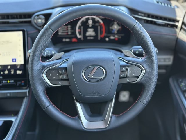 TOYOTA LEXUS LBX 2024