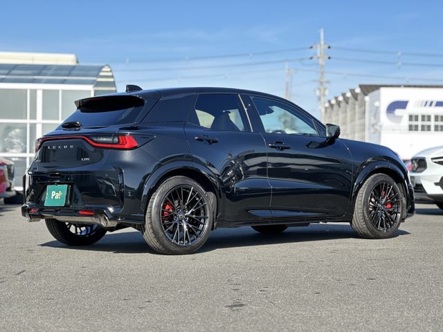 TOYOTA LEXUS LBX 2024