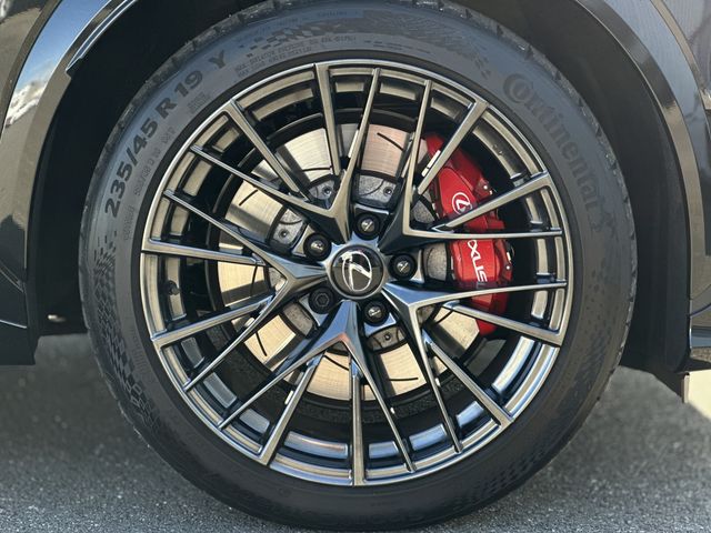 TOYOTA LEXUS LBX 2024