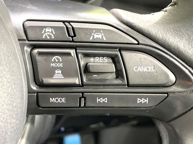 TOYOTA YARIS CROSS 2025