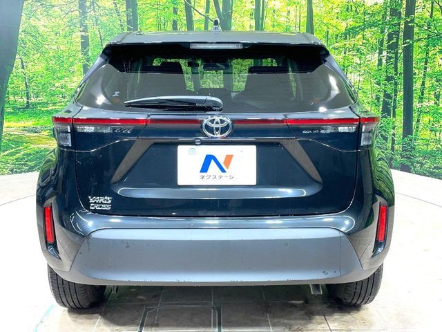 TOYOTA YARIS CROSS 2025