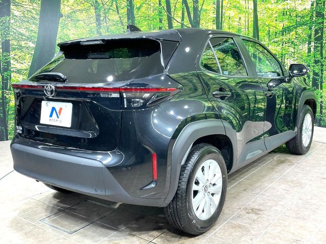 TOYOTA YARIS CROSS 2025