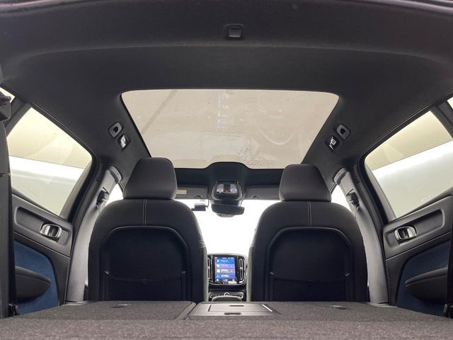 VOLVO VOLVO C40 2023