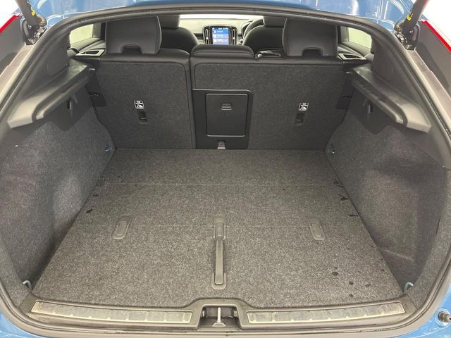 VOLVO VOLVO C40 2023