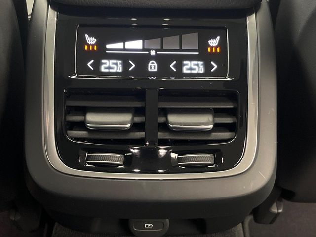 VOLVO VOLVO V60 2021