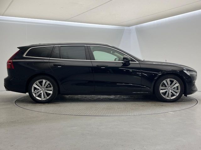 VOLVO VOLVO V60 2021