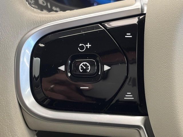 VOLVO VOLVO V60 2022