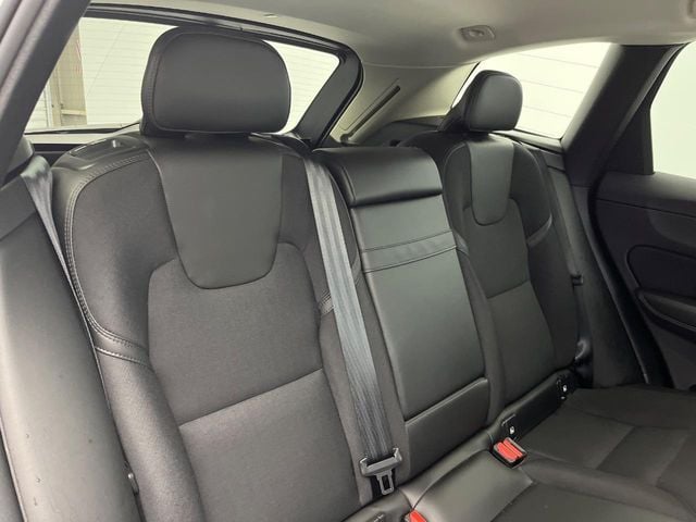 VOLVO VOLVO XC60 2019