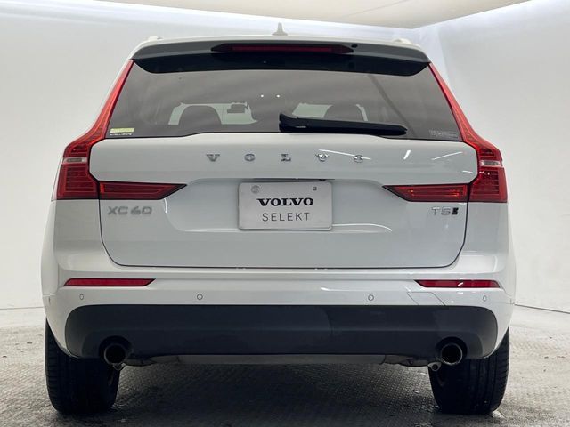 VOLVO VOLVO XC60 2019