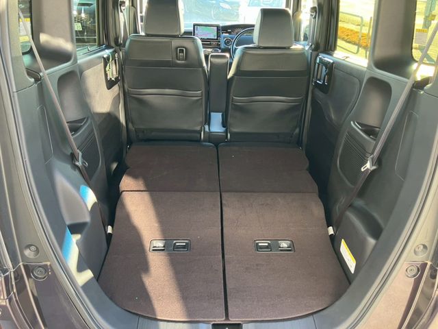 HONDA N BOX CUSTOM 2017