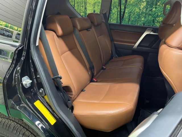 TOYOTA LANDCRUISER PRADO 2021