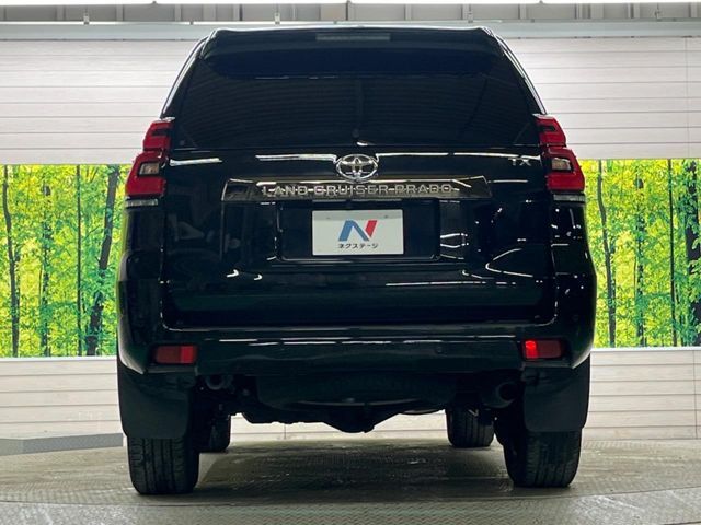 TOYOTA LANDCRUISER PRADO 2021