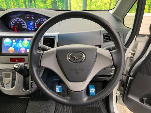 DAIHATSU MOVE CUSTOM 2012