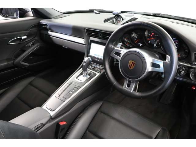 PORSCHE PORSCHE 911 2015