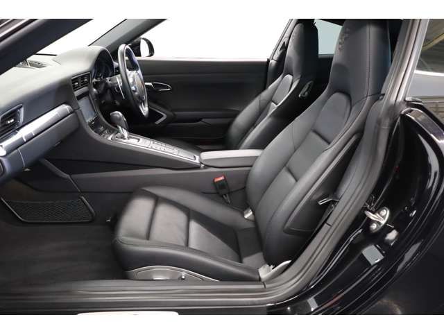 PORSCHE PORSCHE 911 2015