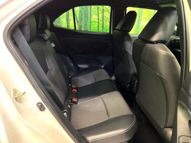 TOYOTA YARIS CROSS HYBRID 2025