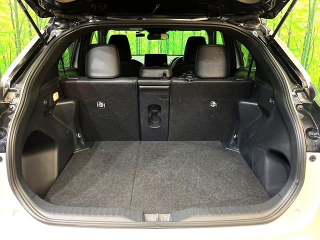 TOYOTA YARIS CROSS HYBRID 2025