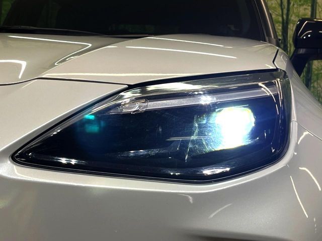 TOYOTA YARIS CROSS HYBRID 2025