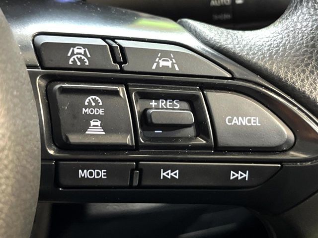 TOYOTA YARIS CROSS 2025