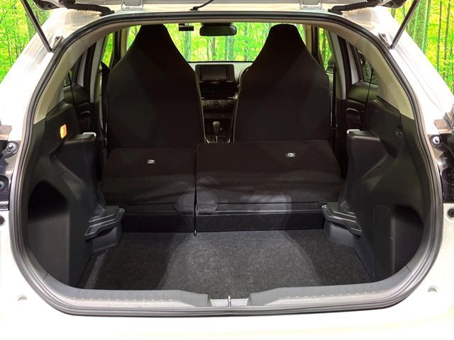 TOYOTA YARIS CROSS 2025