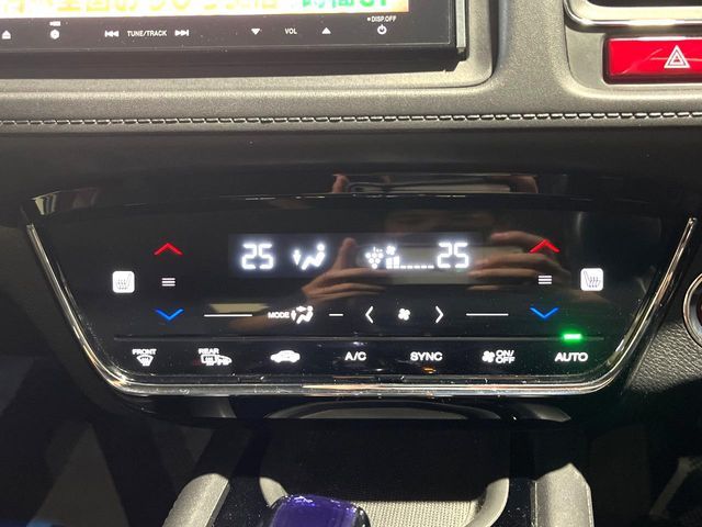 HONDA VEZEL HYBRID 2015