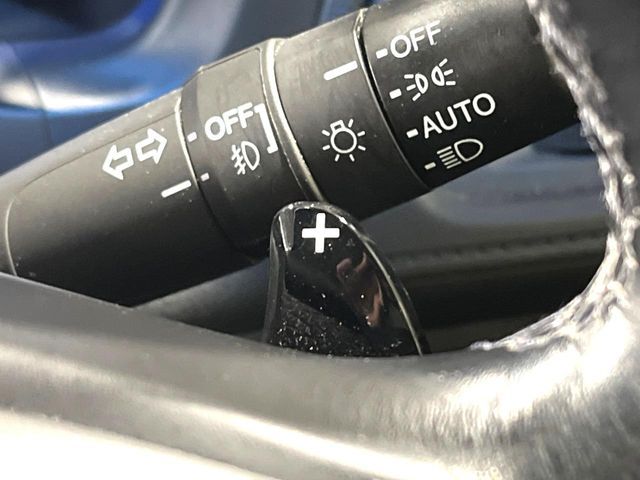 HONDA VEZEL HYBRID 2015