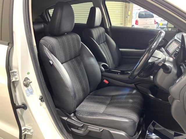 HONDA VEZEL HYBRID 2015